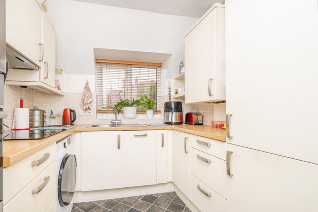 3 Eastbrook Court,, Manleys Hill, Pulborough photo 4