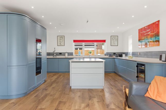 51 Summerley Lane, Bognor Regis photo 4