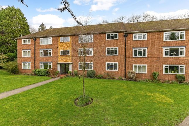 2-bed flat on 72, Trotsworth Court, Virginia Water, £325,000