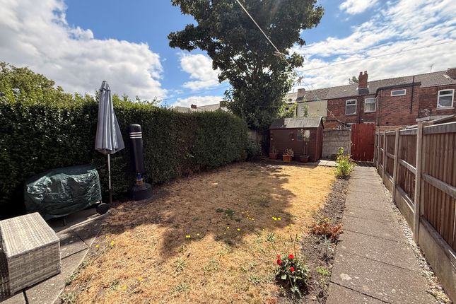 11, McNeil Avenue, Crewe photo 2