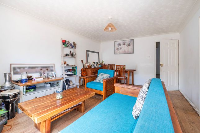 36 Bentley Way Weston Road, Norwich photo 2