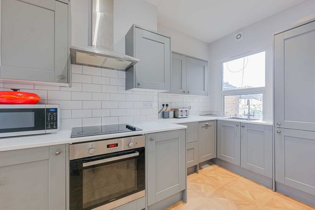 1099A, London Road, Leigh-on-sea photo 3