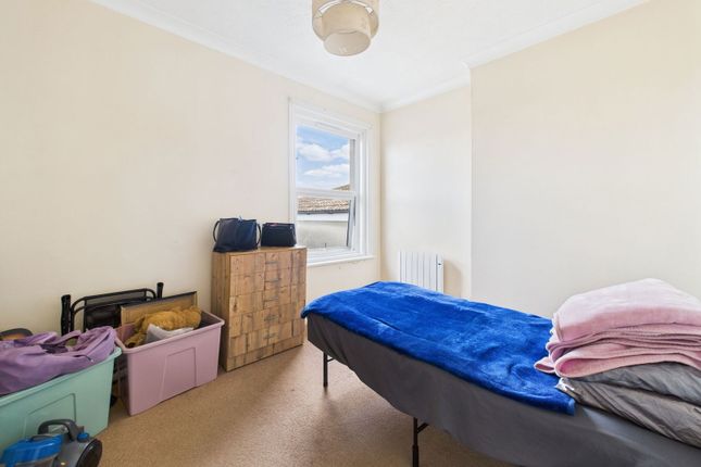 74,Flat 5, Rowlands Road, Worthing photo 4