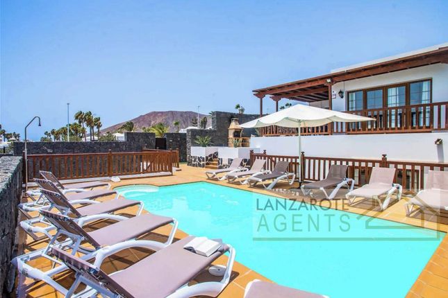 Villa for sale in Playa Blanca, Canary Islands, Spain