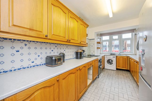 10, Church Close, DERBY photo 3
