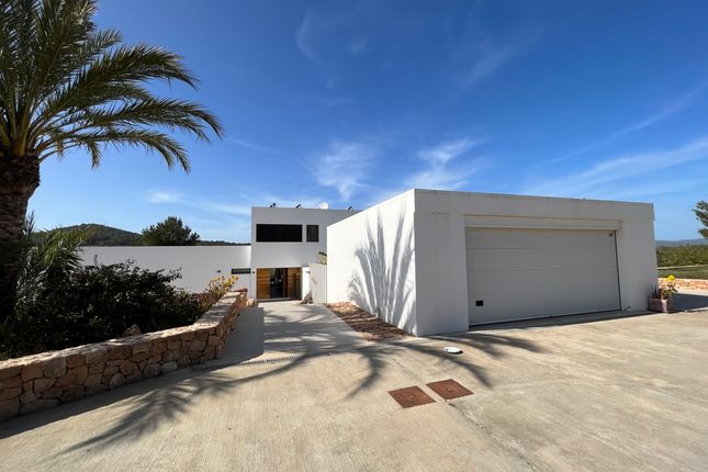 Villa for sale in Benimussa, Sant Josep De Sa Talaia, Ibiza, Balearic Islands, Spain