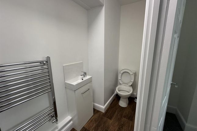 Room 2, 66, Victoria Street, Mansfield photo 4