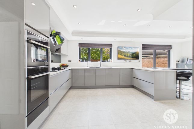 3 Tuscany Grove, Blackburn photo 4
