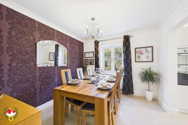 7 Chestnut Grove, Tewkesbury photo 4