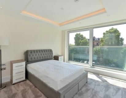 1 Benson House photo 5