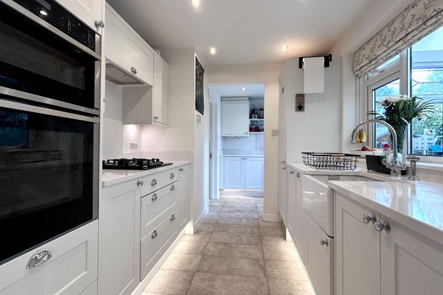 47 Sudbury Drive, Cheadle photo 3