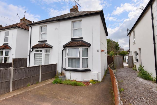 2-bed semi-detached on Albert Road, Horley, £1,700/mo