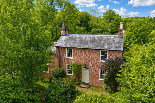 4-bed house on Pond Cottage, Lower Sandy Down Lane, Lymington, £1,175,000