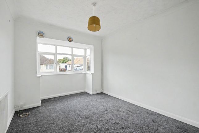 7, Gorse Avenue, West Sussex photo 2
