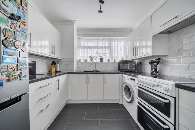 34, Meadway, Sevenoaks photo 4