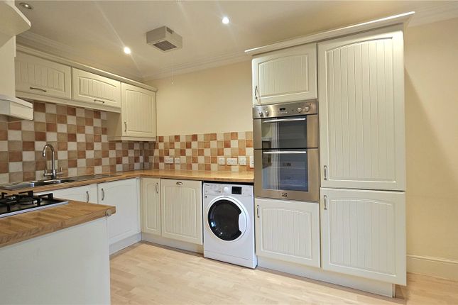15, Motcombe Grange, Shaftesbury photo 2
