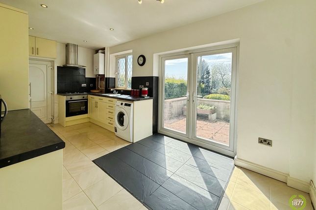 28 Sabden Road, Burnley photo 3