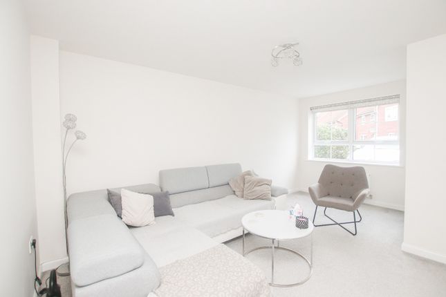 103 Brutus Court, North Hykeham, Lincolnshire photo 2