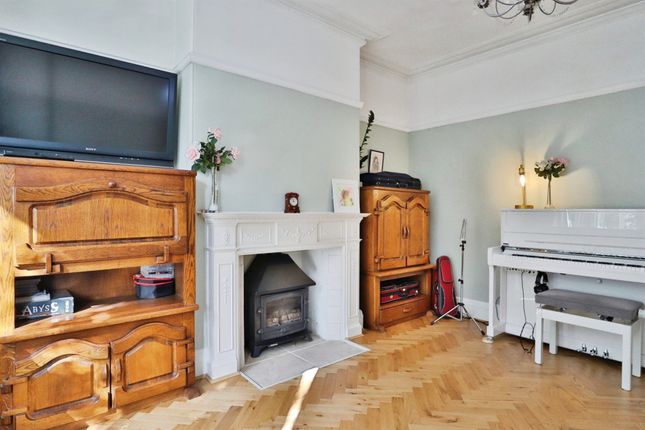 10, St. Michaels Villas, Leeds photo 3