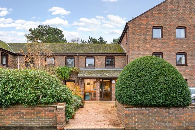 Flat for sale in Summertown, Oxford