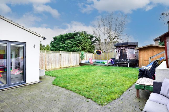 Semi-detached house for sale in Field View Rise, Bricket Wood, St.Albans
