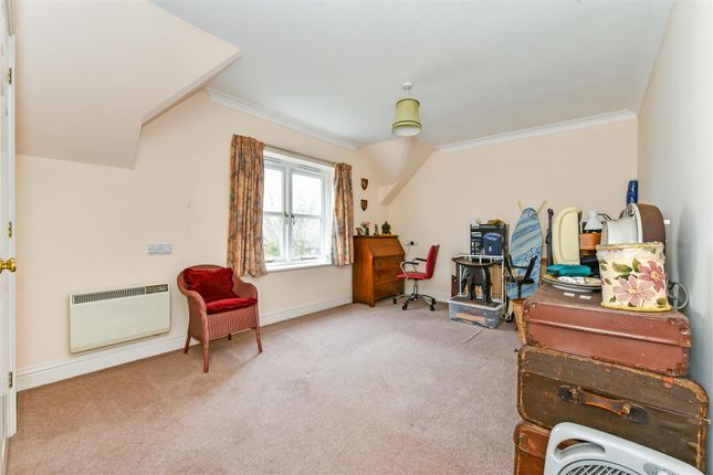 Property for sale in St. Peters Close, Goodworth Clatford, Andover
