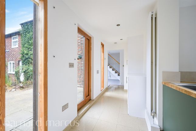 1, Cotmandene, Dorking photo 4