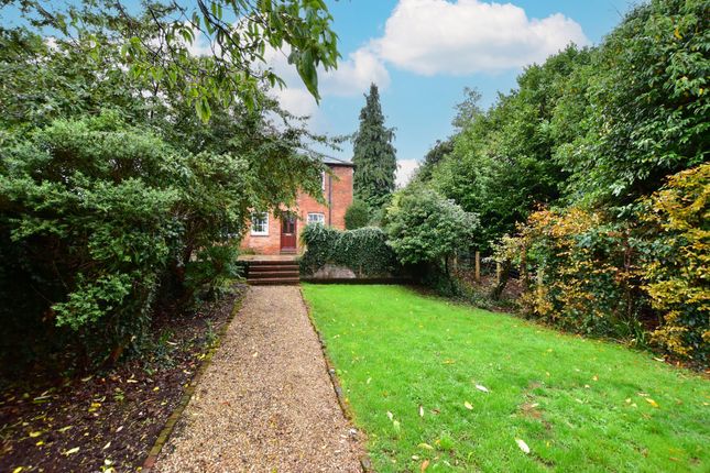 60 High Street, Abbots Langley photo 4