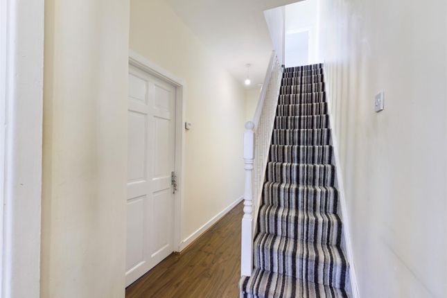 9, Taylors Road, Manchester photo 4