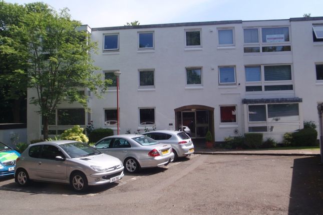 Thumbnail Flat to rent in Cross Road, Paisley