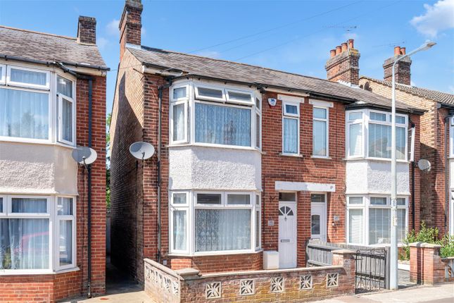 15 Sherrington Rd-12.Jpg