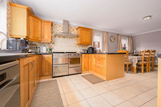 40, Cornwall Road, Kettering photo 4
