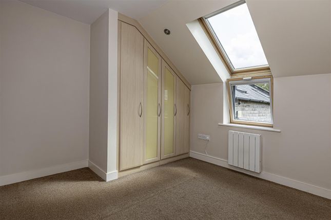 Apartment 13, Lime Tree Court, Grimescar Road, Huddersfield photo 3