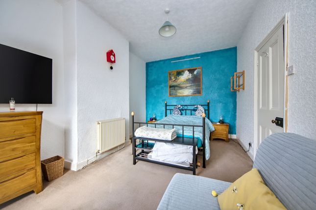 310 Ormskirk Road, Wigan photo 3