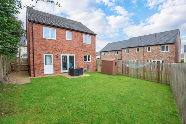 96, Garrett Way, Carlisle photo 4