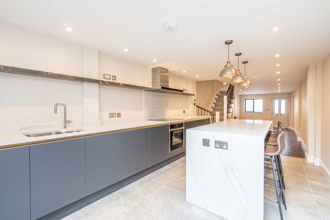 10, Catlin Street, Hemel Hempstead photo 4