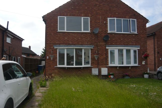 Thumbnail Semi-detached house to rent in Peel Close, Tamworth