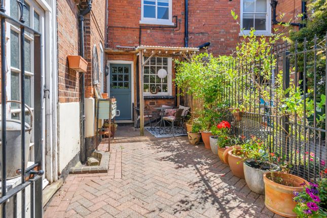 56 Church St-Hi-5