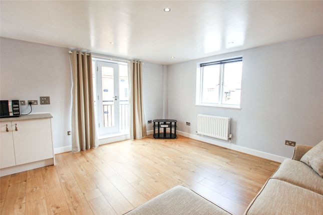 Flat 8, 18, Commonhall Street, Cheshire photo 5