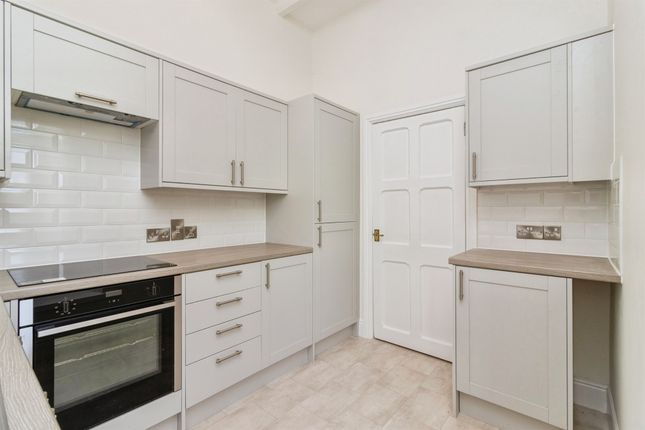 2, The Priory, Priory Road, Newton Abbot photo 3