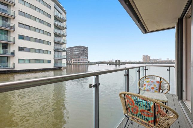 102, The Helm, Newham photo 2