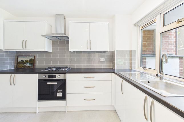 5, Cambridge House, Teddington photo 2