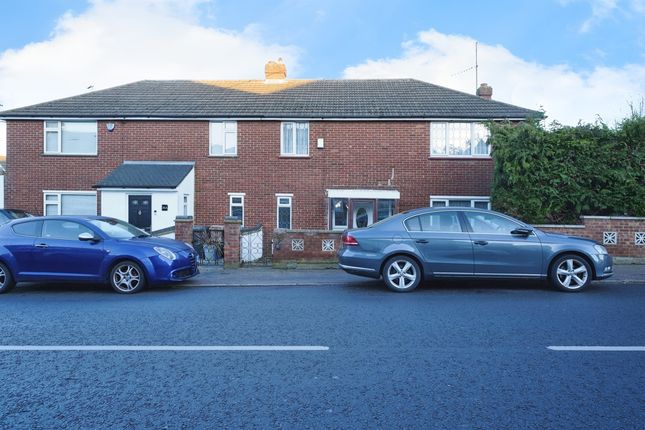 Thumbnail Semi-detached house for sale in Neville Road, Luton