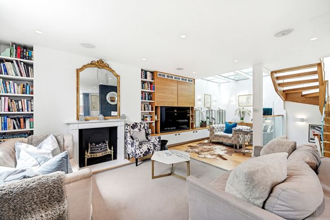 9, Pembroke Mews, London photo 4