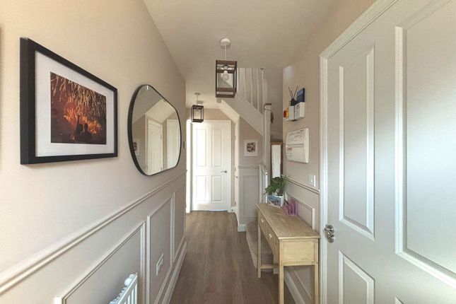 19, Poskett Way, Charfield photo 2
