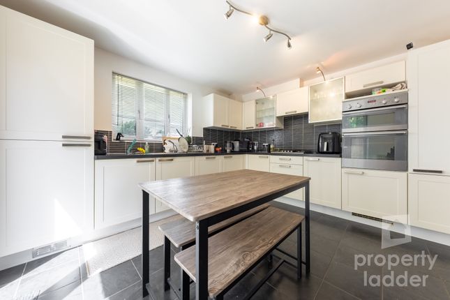 23, Linnet Road, Norwich photo 4