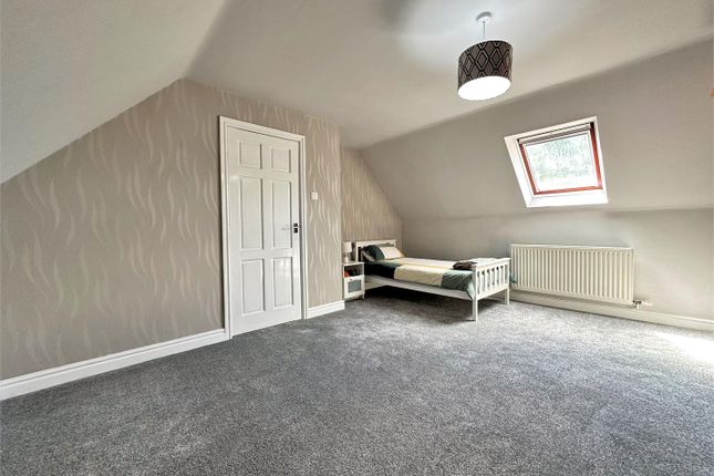 Detached bungalow for sale in Woodend Cottage, Fosse Road, Farndon, Newark