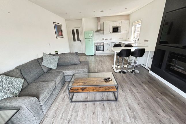 Flat 18, Deuce House, 20, Wimbledon Street, Leicestershire photo 2