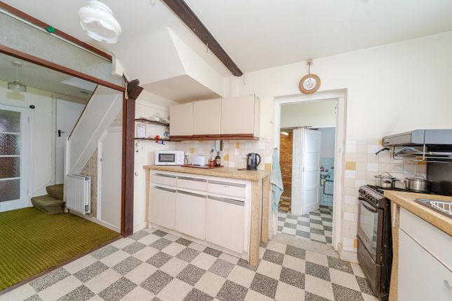 16, Elvetham Road, Birmingham photo 3