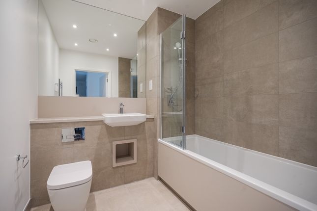 26, Braybrooke House, 41 Denmark Road, London photo 4